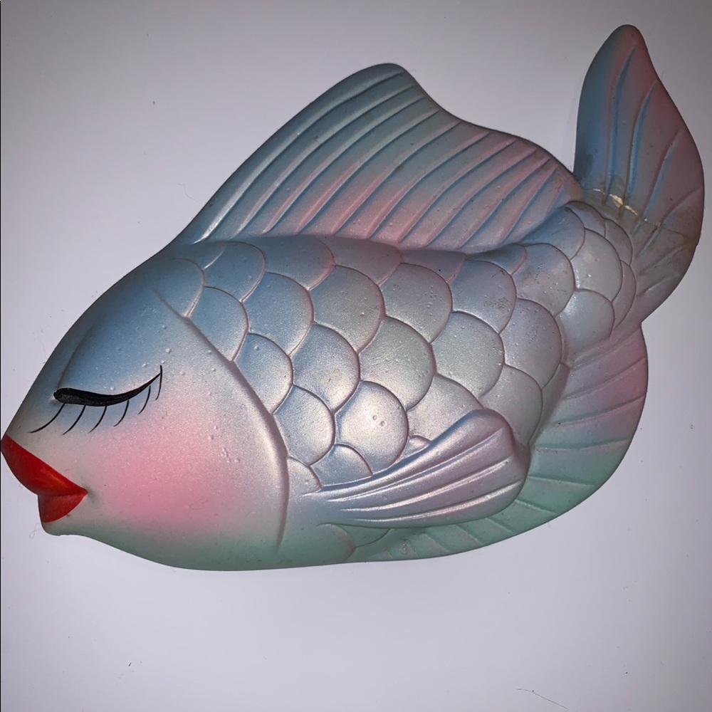 Midcentury Kitschy cute vintage retro wall fish. Miller Studio.